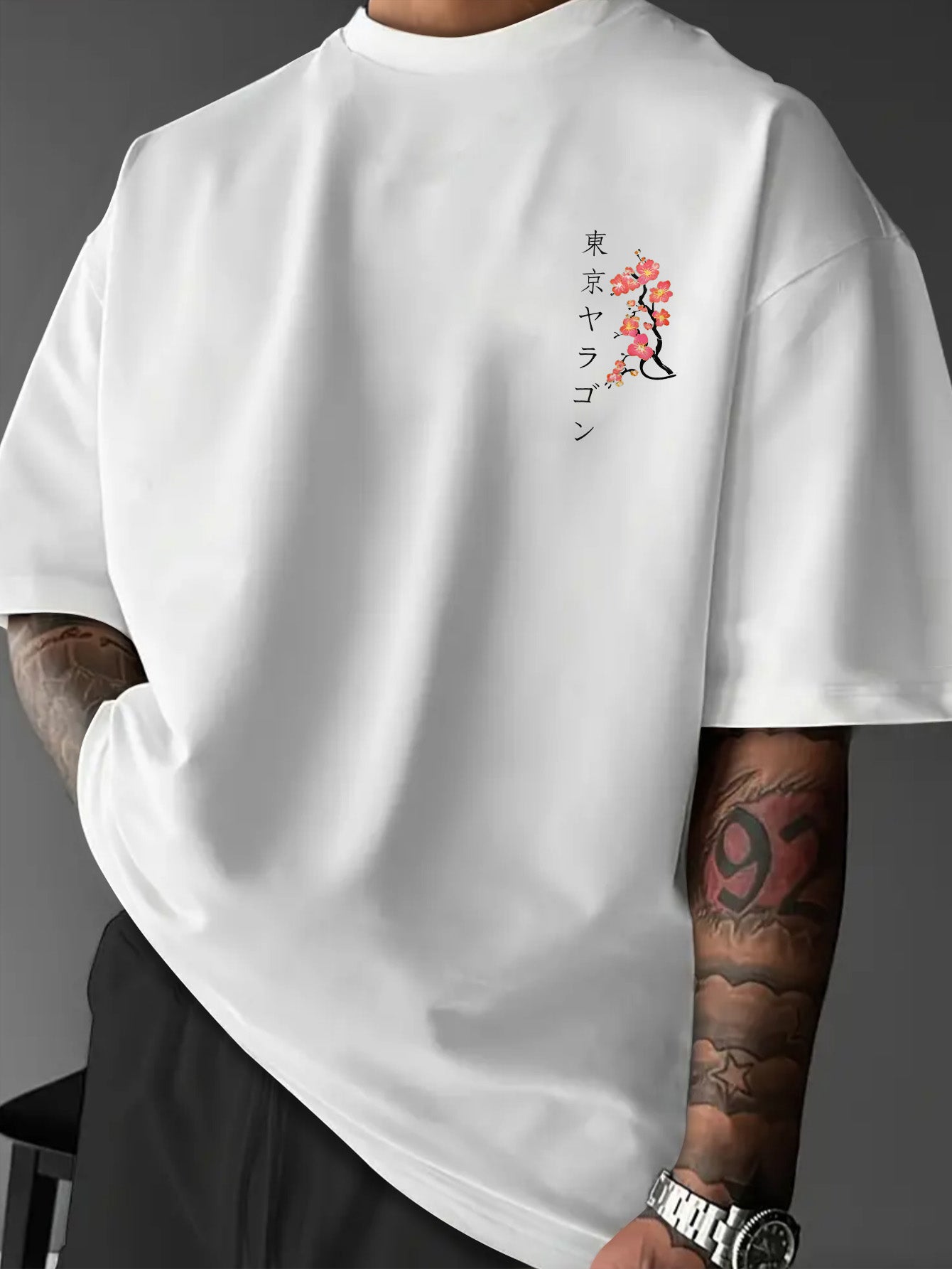 Men'S Japanese-Inspired Dragon & Cherry Blossom Print T-Shirt - Oversized Streetwear Tee with Japanese Kanji Lettering, Breathable Short Sleeve Fabric, Loose Fit Round Neck Summer Casual Shirt for