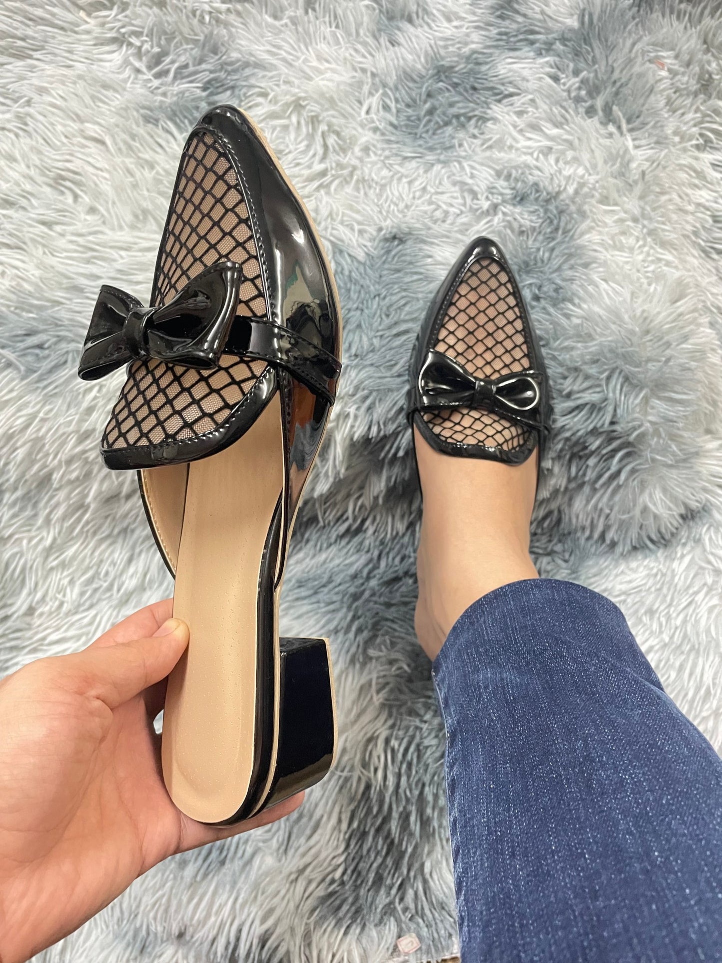 Mgubs - KIARA - Pointed Toe Doll Shoes with 1.5 Inch Heel & Bow Accent