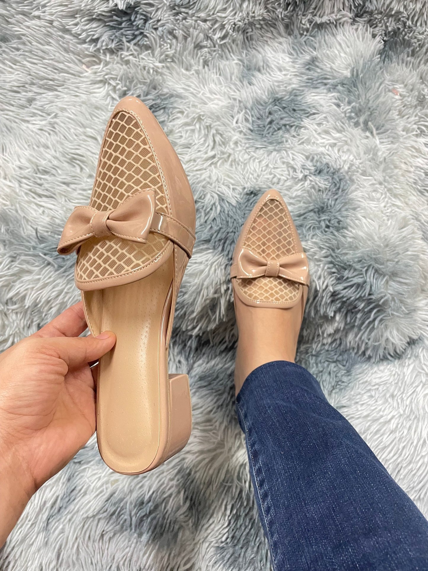 Mgubs - KIARA - Pointed Toe Doll Shoes with 1.5 Inch Heel & Bow Accent