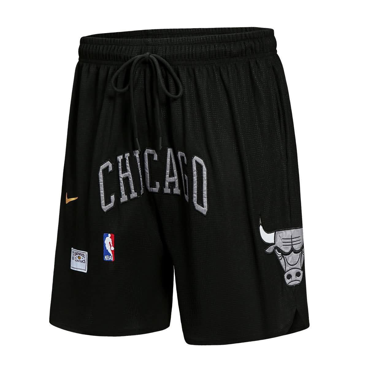 Premium embroidery Shorts version 5