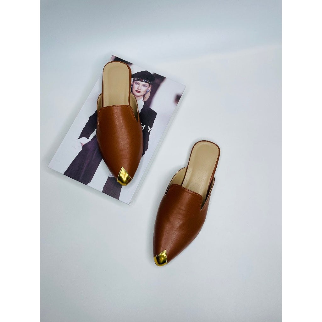 Mgubs - TOPPER  - Flat Pointed Premium halfshoes