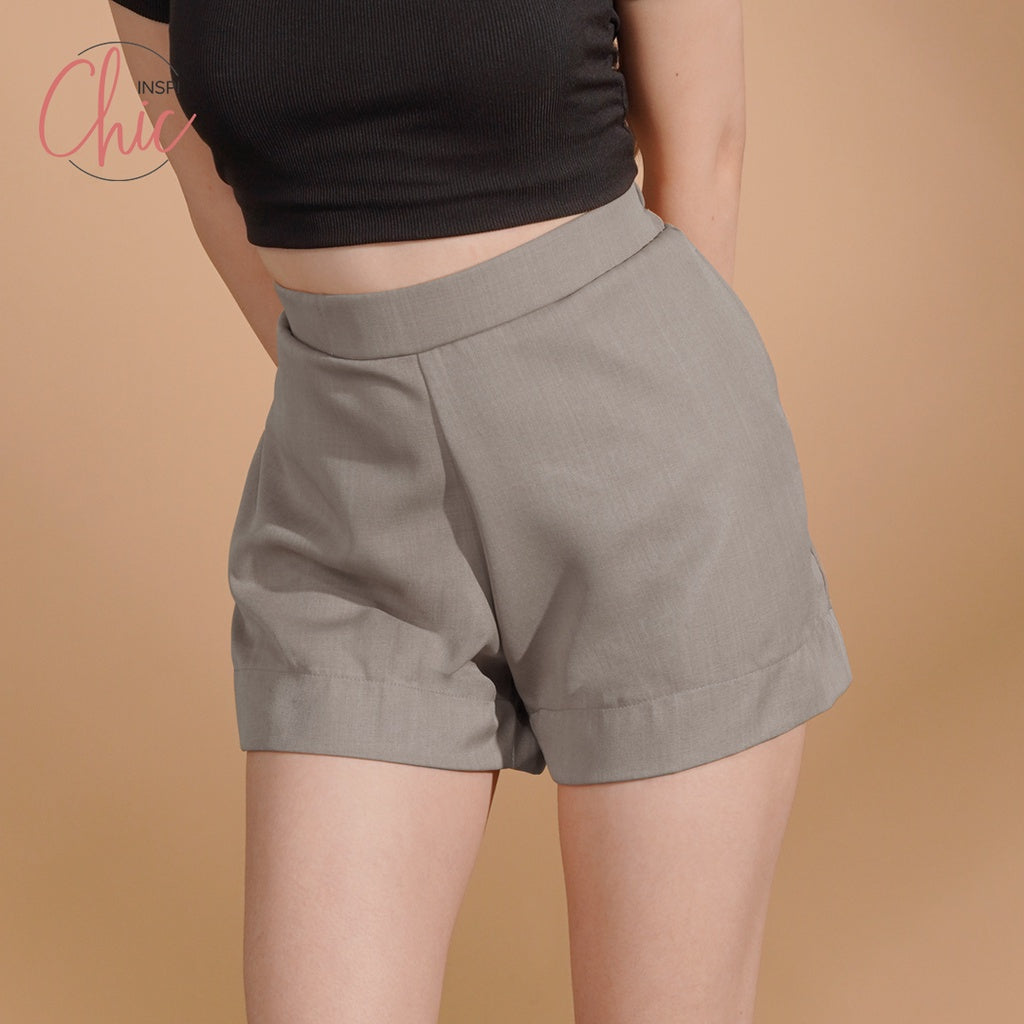 INSPI Chic Linen Shorts for Woman